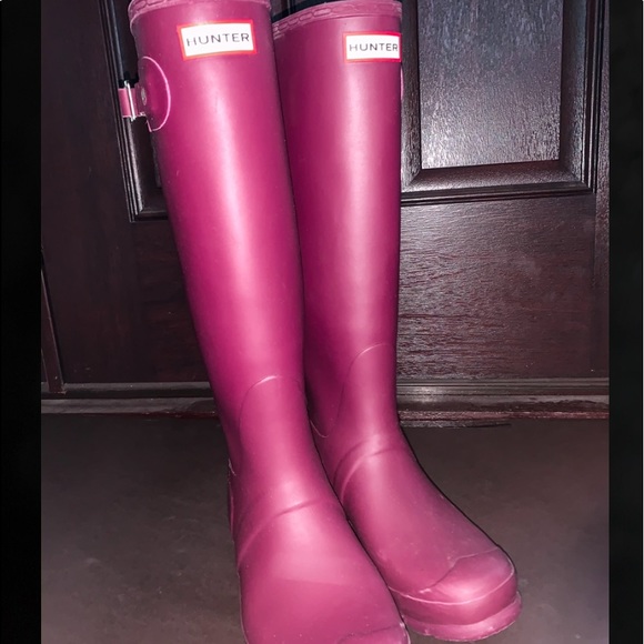 Purple/magenta hunter boots - Picture 1 of 3